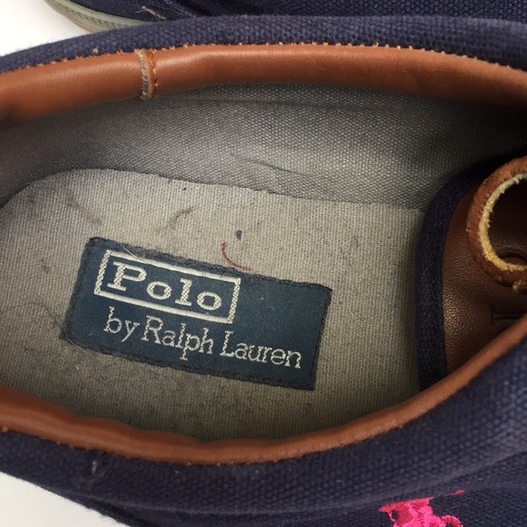 Shoes - Picture 3 of 4